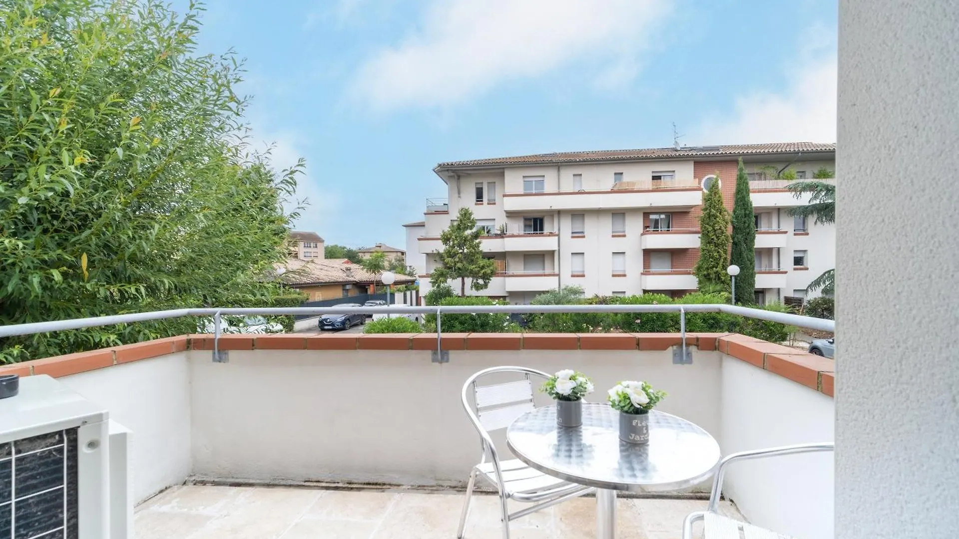 Cyrano Bnb - Duplex A Toulouse Pour 4 0*,  Frankrig